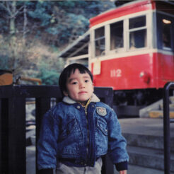 1989-03-12 箱根登山鉄道 彫刻の森駅にいるCOTA<br>箱根登山鉄道とCOTA