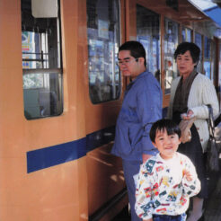 1989-10-01 都電とおばあちゃんとCOTA<br>路面電車とおばあちゃんとCOTA