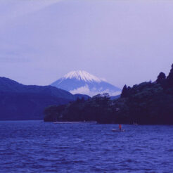 1997-06-29 箱根からの富士山<br>箱根 芦ノ湖と富士山