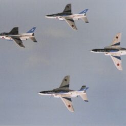 1999-11-03 埼玉県狭山市 入間航空祭 ブルーインパルス 飛行風景4<br>入間航空祭 ブルーイバルス（ブルーインパルス） 800フイルム2本