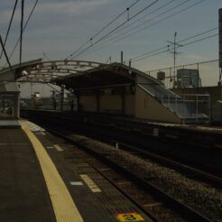 2007-03-14 14-24-50国道駅のホーム<br>鶴見線沿線を巡る旅