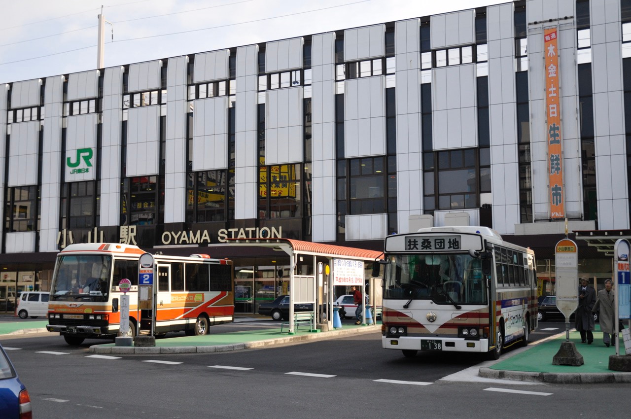 2007 12 08 10 58 33小山駅