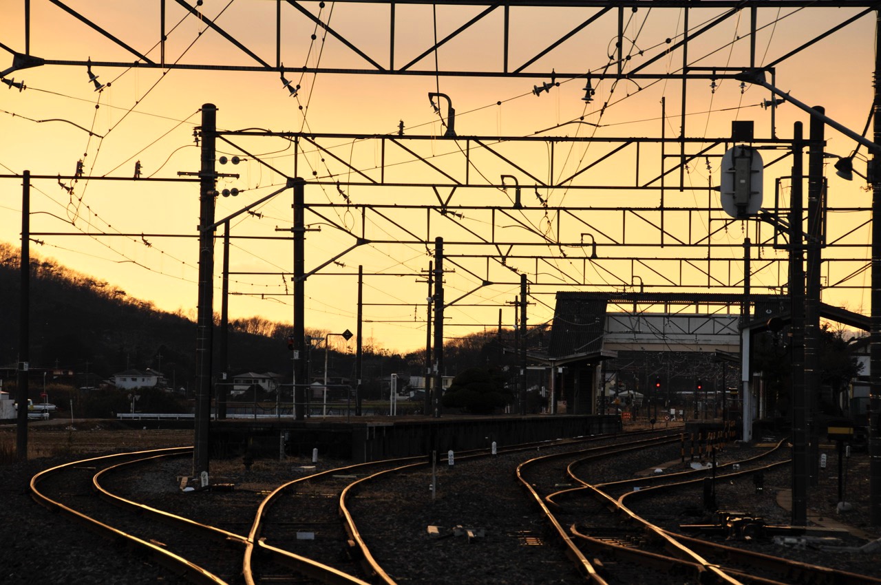 2008 02 10 16 33 06夕焼けの岩舟駅