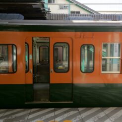 2012-05-04 14-50-11高崎駅 両毛線の車両<br>八高線と両毛線を辿る旅