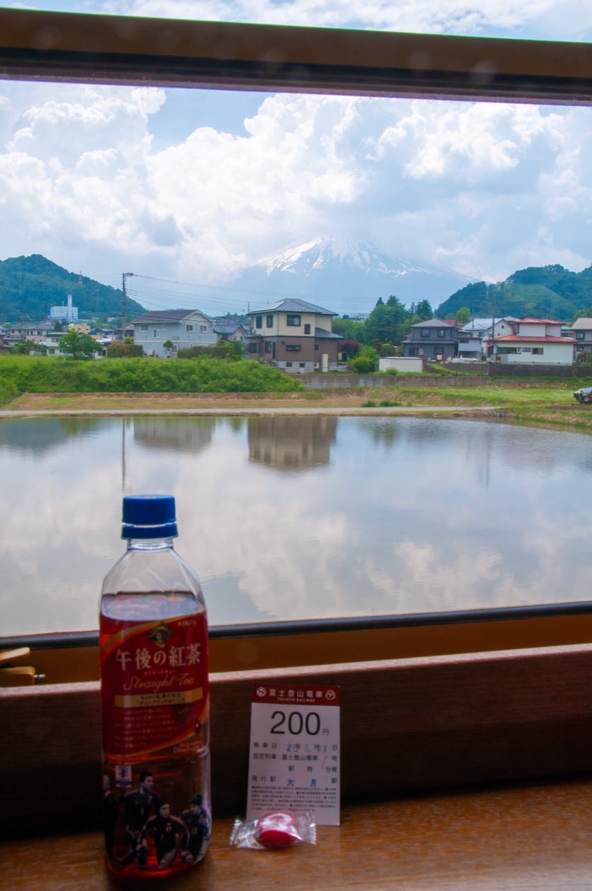 2014 05 31 11 59 23富士急の電車から見る富士山