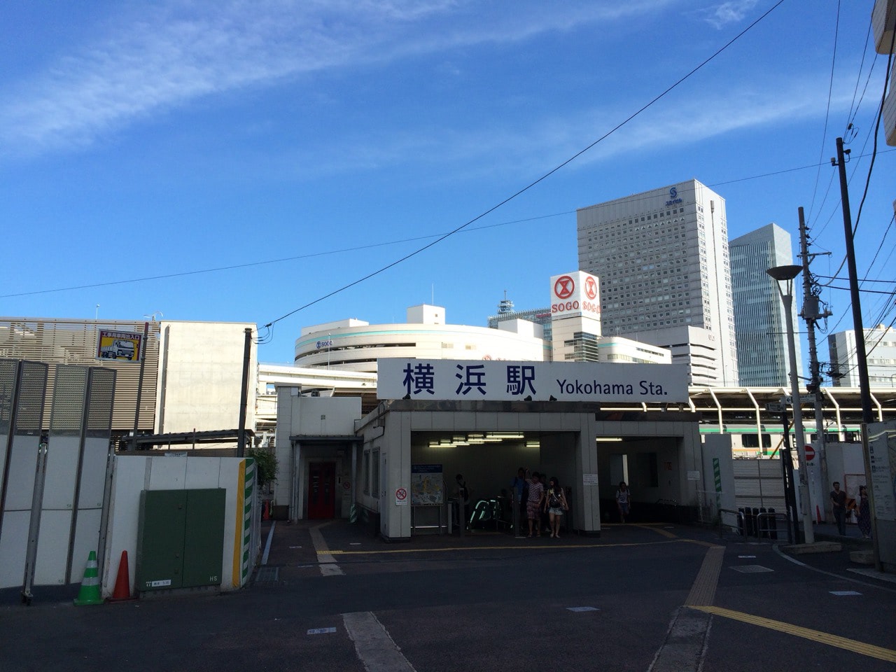 2014 08 17 15;33;02横浜駅 きた通路