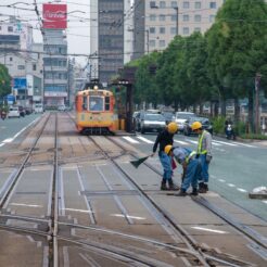 2015-07-06-08-59 松山 伊予鉄路面電車の張り巡らされたネットワークにあるポイント<br>サンライズ瀬戸と特急で新居浜・松山・内子と八幡浜から伊予灘ものがたり、倉敷をめぐる旅