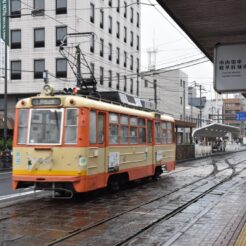 2015-07-04-16-26 松山駅 路面電車<br>サンライズ瀬戸と特急で新居浜・松山・内子と八幡浜から伊予灘ものがたり、倉敷をめぐる旅