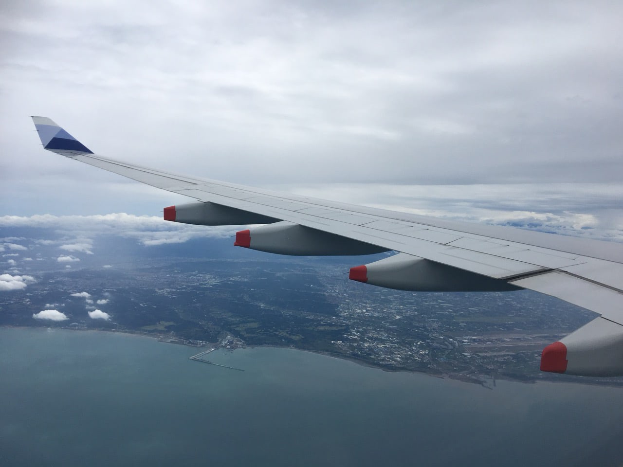 2016 08 13 12;41 台湾 台北市大園區 台湾桃園国際空港 着陸