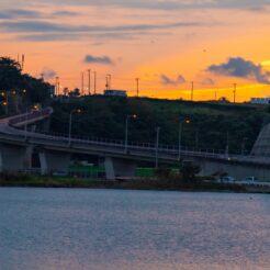 2016-10-30 16;51 三浦市 毘沙門 夕焼けと海と道路<br>津久井浜へのみかん狩りと宮川港のベーグルと散策