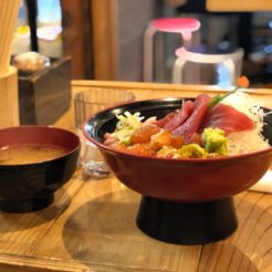 2019-01-14 13;40 沼津港 海鮮丼<br>箱根から三島・沼津をドライブ