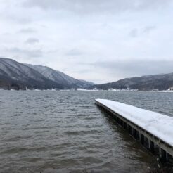 2019-02-10 16;32 大町市 木崎湖 桟橋<br>岡谷からレンタカーで松本を経由して白馬村に向かい雪道をドライブして岡谷に戻る旅