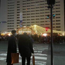 2021-12-25 19;14 福岡 天神クリスマスマーケット<br>クリスマスで盛り上がる福岡県博多・天神・中洲、平成筑豊鉄道や後藤寺線で田川後藤寺・田川伊田、日田彦山線で小倉を巡る旅