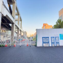 2022-11-06 16;16 京急蒲田 第一京浜国道の道路拡幅用地<br>京急蒲田付近を自転車で巡る