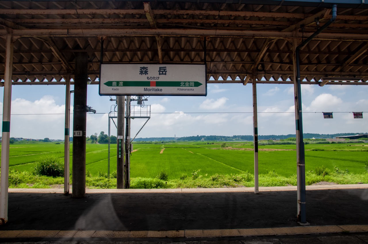 2011 07 17 12 38 53リゾートしらかみの車窓から秋田県森岳駅